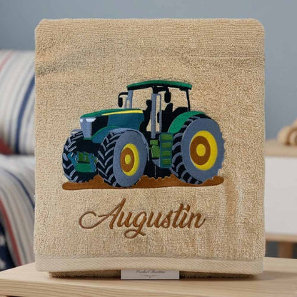 Serviette personnalisable brodée "Tracteur " 140 cm x 70 cm